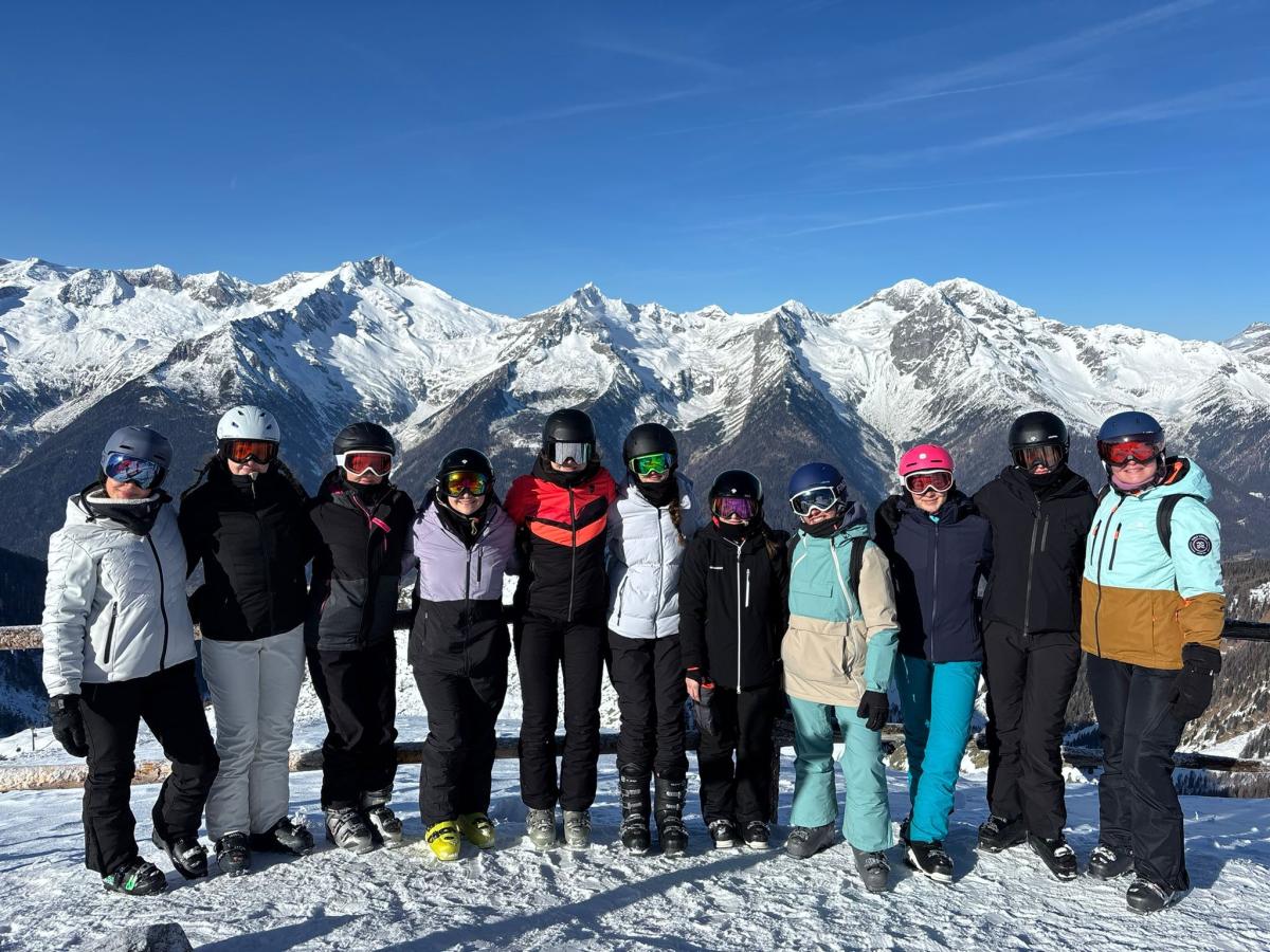 ed82e262-11a0-4f14-b545-bde4afb58d5e-11