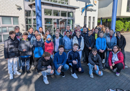 Gute Ergebnisse bei Jugend trainiert für Olympia Schwimmen